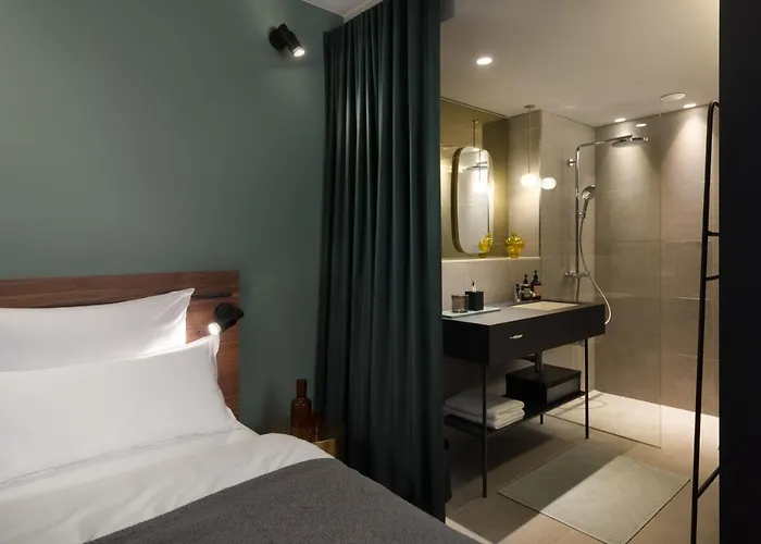 Hotel Emilu Design 4*