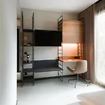 Emilu Design 4*