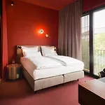 Emilu Design Ξενοδοχείο 4*