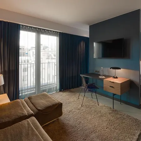 Emilu Design Hotel 4*