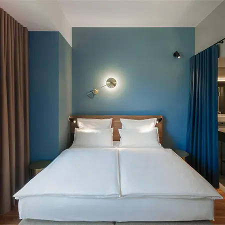 Hotel Emilu Design