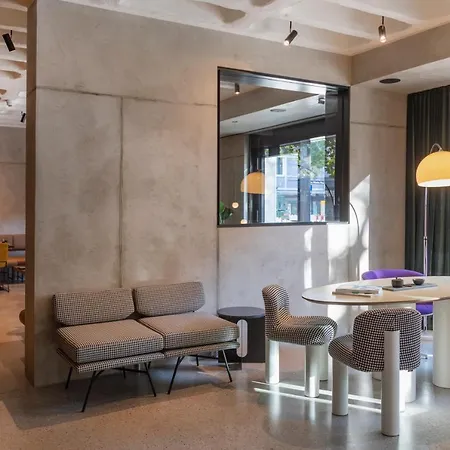 Emilu Design Estugarda