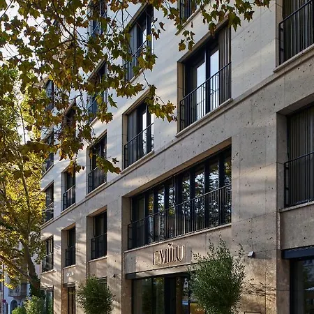 Hotel Emilu Design