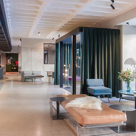 Emilu Design Hotel 4*
