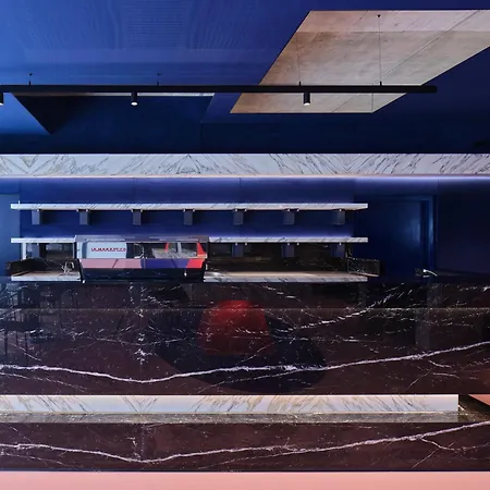 Emilu Design فندق