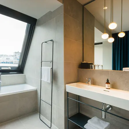 Emilu Design 4* Stuttgart