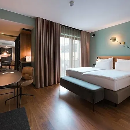 Emilu Design Szálloda Stuttgart