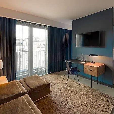 Emilu Design Szálloda 4*
