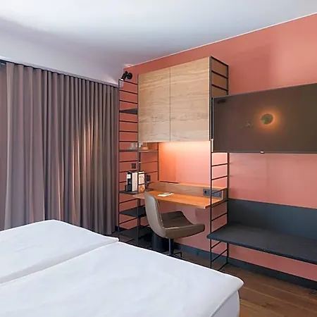 Emilu Design Szálloda Stuttgart