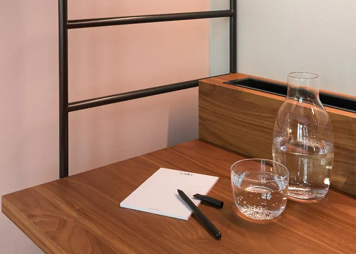 Hotell Emilu Design 4*