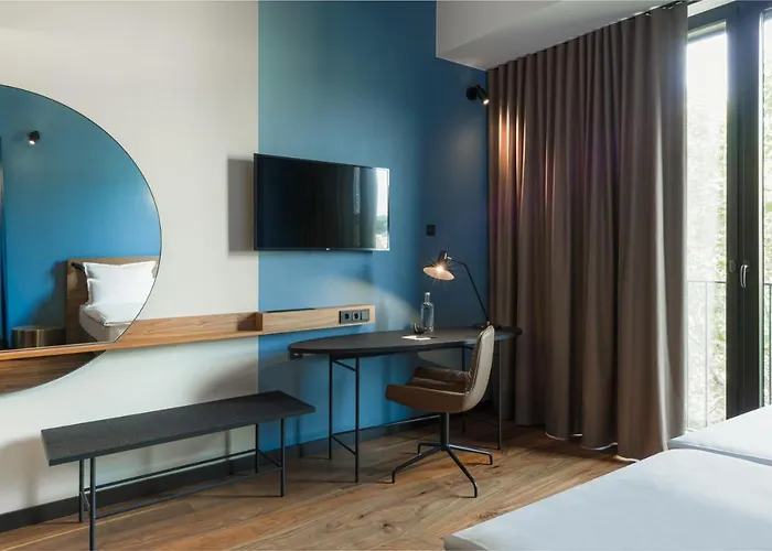 Emilu Design Hotell 4*