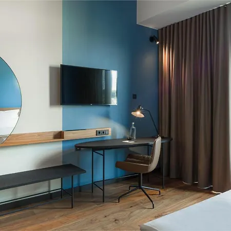 Emilu Design Hotel 4*