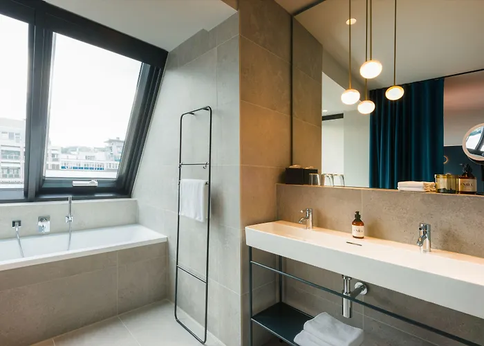 Emilu Design 4* שטוטגרט